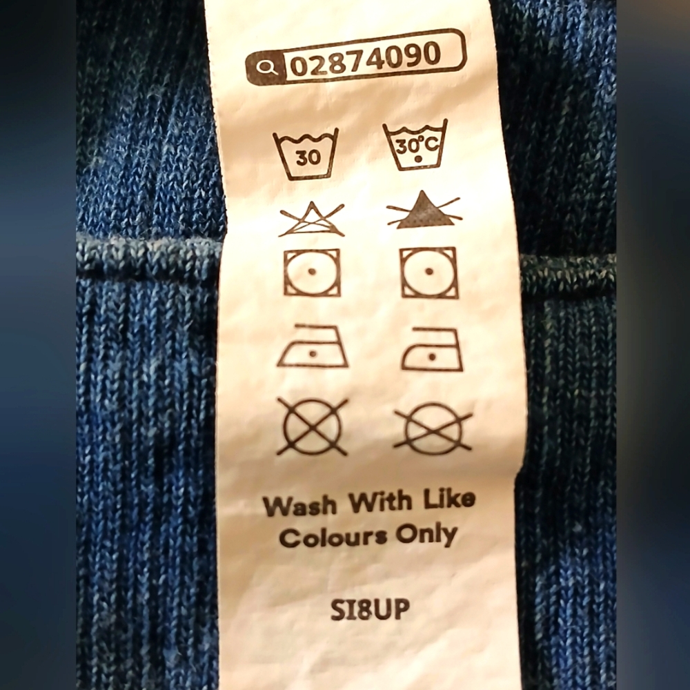 Halara Jeans - Picture 14 of 15